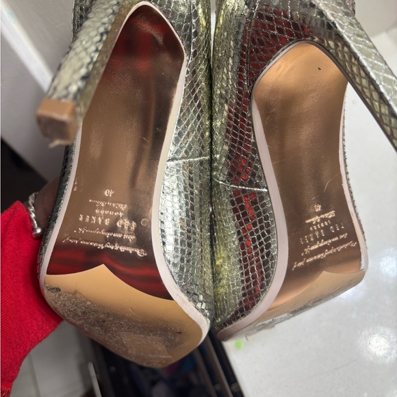 Silver Rhinestone Pumps - Picture 3 of 7